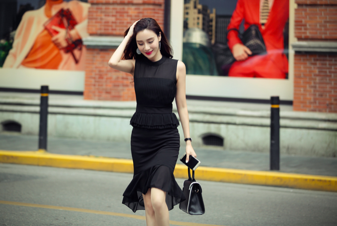 BM70993 Charming Sleeveless Dress Black