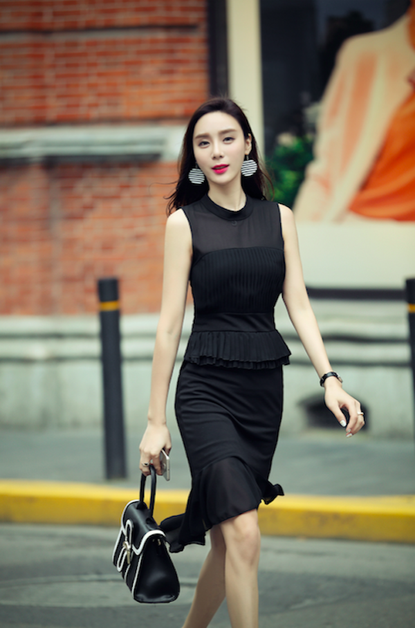 BM70993 Charming Sleeveless Dress Black
