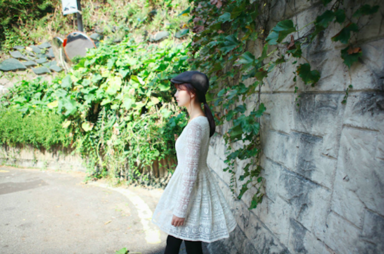 BM71025 Lovely Lace Dress White