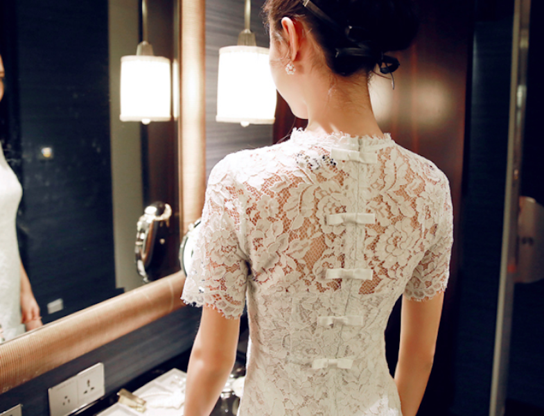 BM71031 Vintage Lace Ribbon Back Dres White