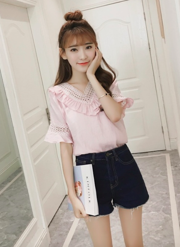 BM71034 Lovely Frill Top Pink