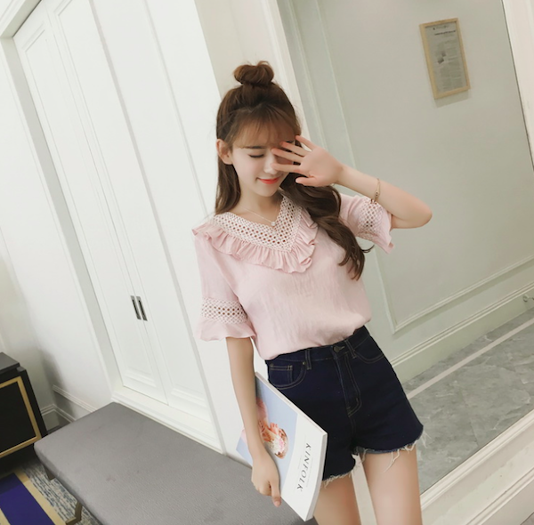 BM71034 Lovely Frill Top Pink