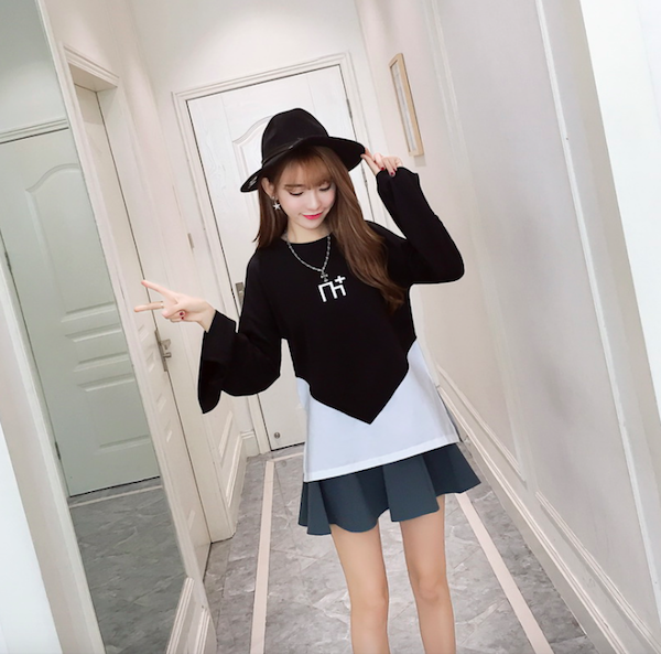 BM71035 Korea Style Flare Sleeves Top Black