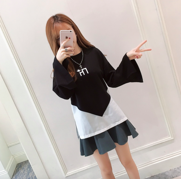 BM71035 Korea Style Flare Sleeves Top Black