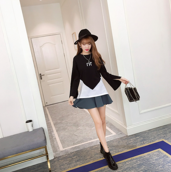 BM71035 Korea Style Flare Sleeves Top Black