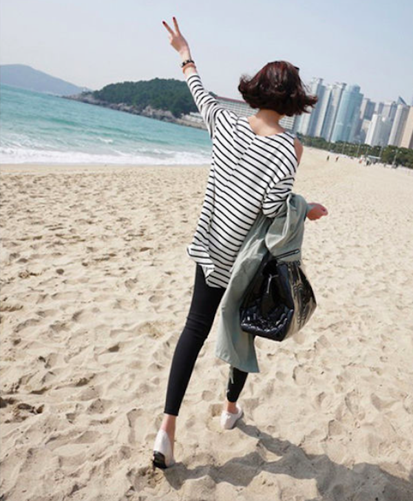 BM71038 Stylish Cut Out Sleeves Top Stripe