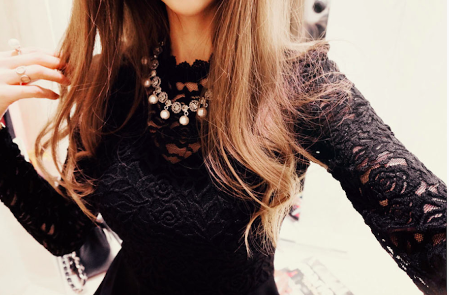 BM71039 Ruffle Lace Top Black 