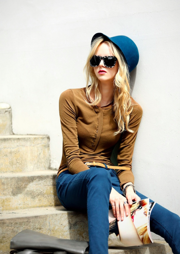 BM71049 Europe Style Button T-Shirt Brown