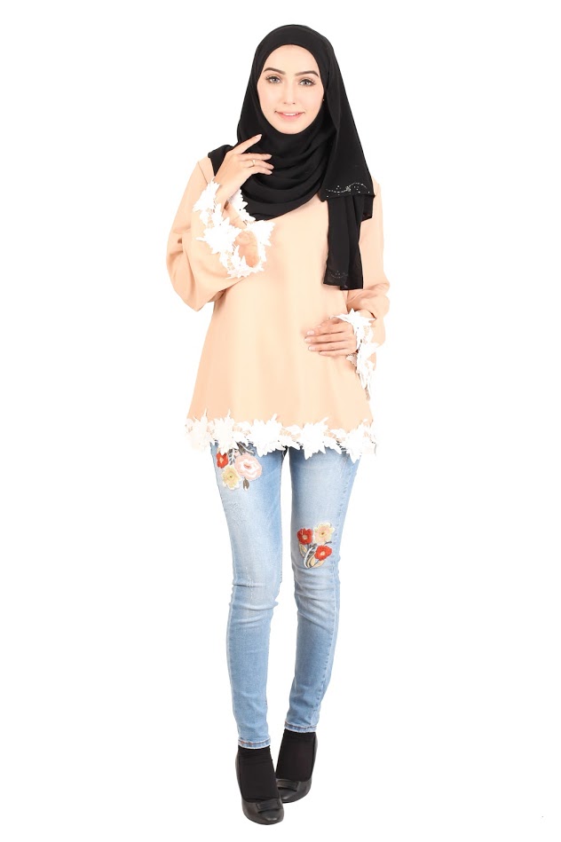 QA-414 Women Beauty Muslimah Blouse Beige