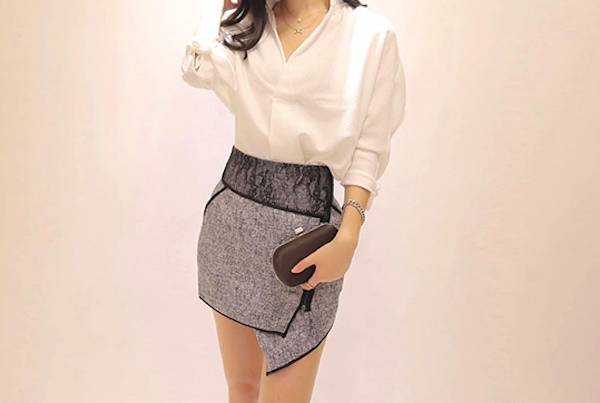 BM71085 Loose Collar Top White