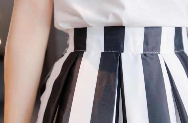 BM71074 Top and Stripe Skirt Set As Picture