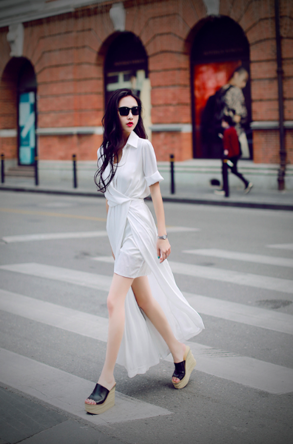 BM71100 Collar Slit Dress White