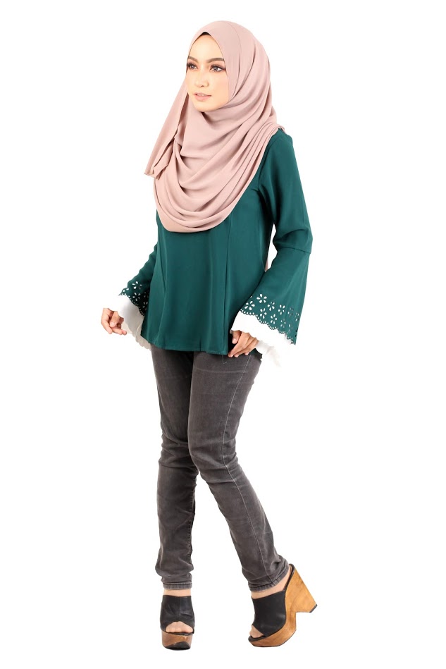 QA-423 Women Blouse Collection Green