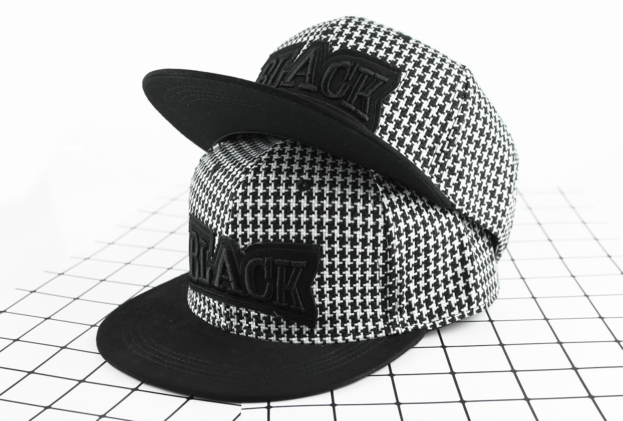 QA-436 Casual Snapback Caps Black Checker