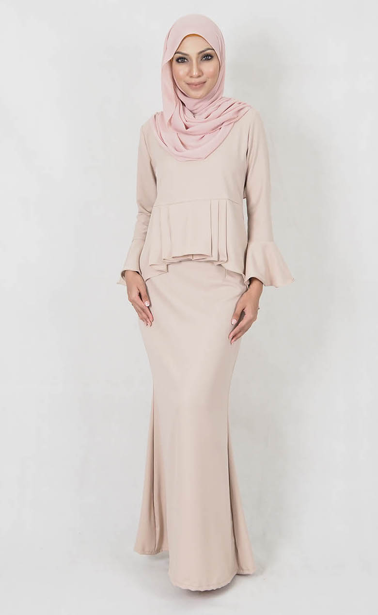 SW4996 Trendy Baju Kurung Cream