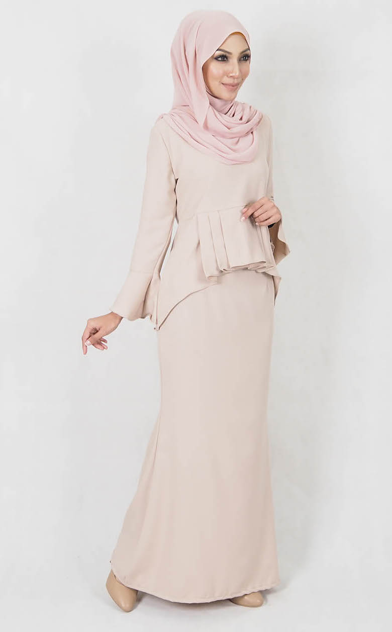 SW4996 Trendy Baju Kurung Cream