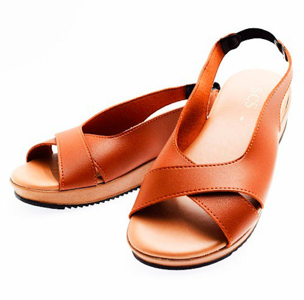 RS004 Criss Cross Strap Sandal Brown