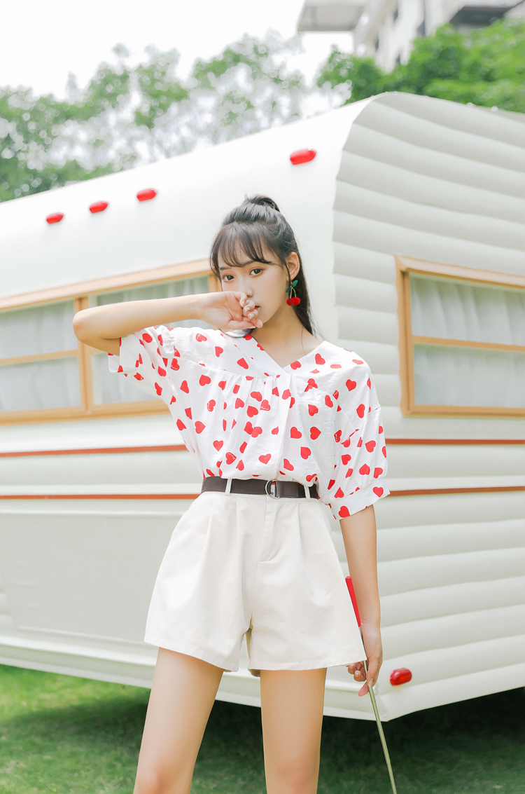 VW12322 Classic Printed Top Red