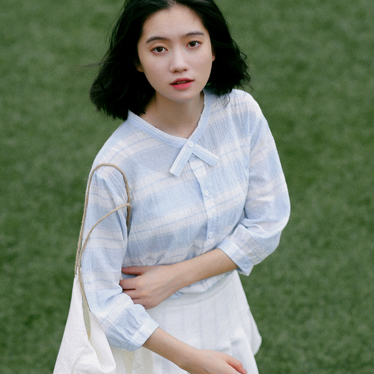 VW12323 Sweet Checker Top Blue