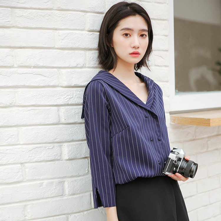 GW2248 Fashion Stripe Top Blue