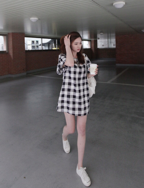 BM71109 Ruffle Sleeves Dress Checker