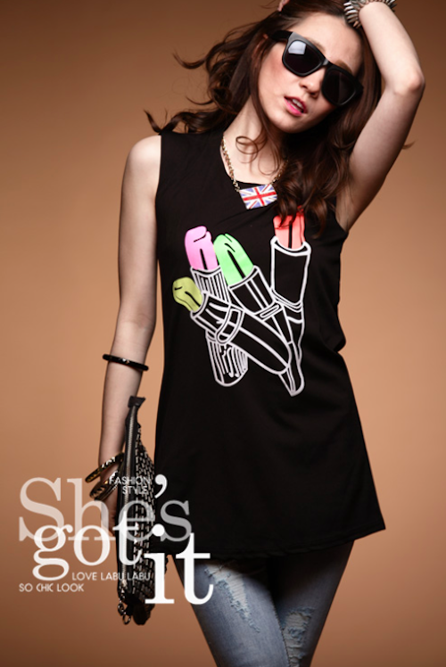 BM71111 Trendy Lipstick Print Top Black