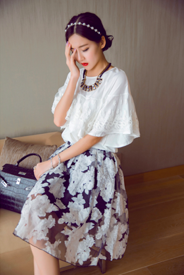 BM71112 Lace Ruffle Top White