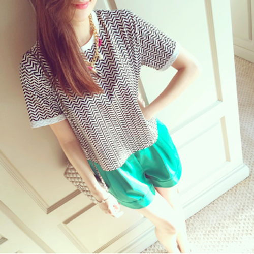 BM71115 Zig Zag Print Top As Picture