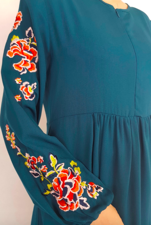 BM70964 Embroidered Jubah Teal