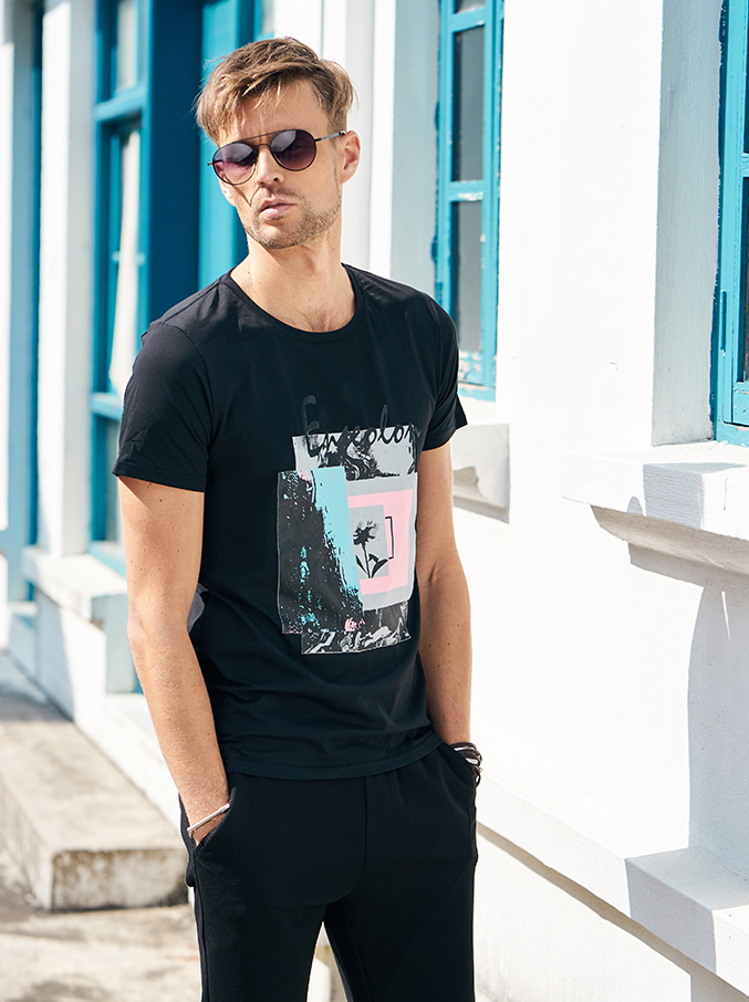 ST-537 Premium Men Top Black