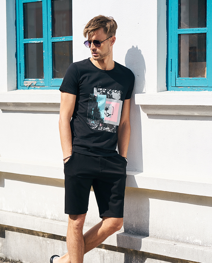 ST-537 Premium Men Top Black