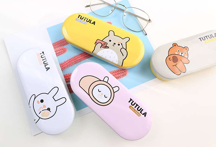 ST-583 Cute Glassess Casing As Pic