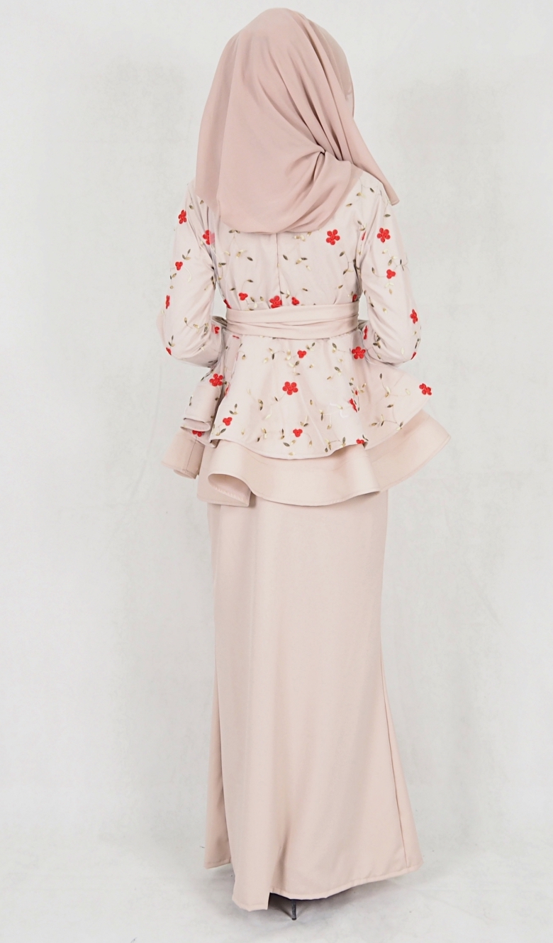 SW5080 Trendy Baju Kurung Cream