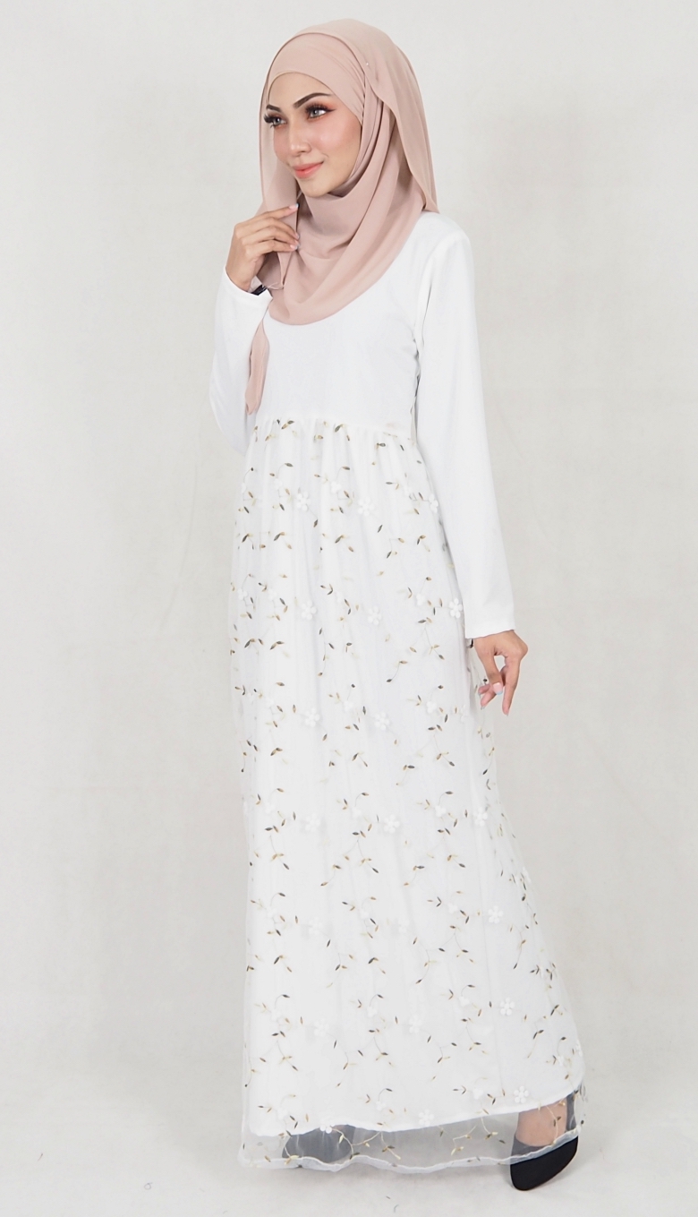 SW5112 Jubah (Breastfeed Plus Size) White