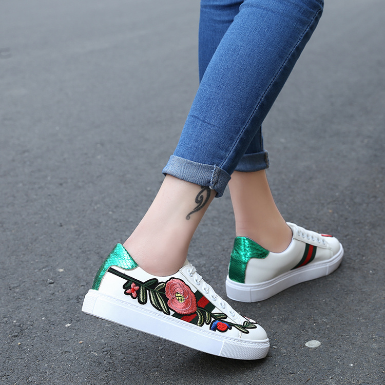 YK018 FLORA EMBRIODERY SNEAKERS (GREEN)