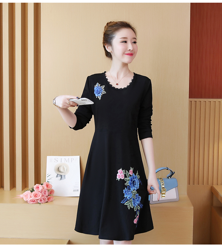 FF-105 Pretty Embroidery Dress (Plus Size) Blue