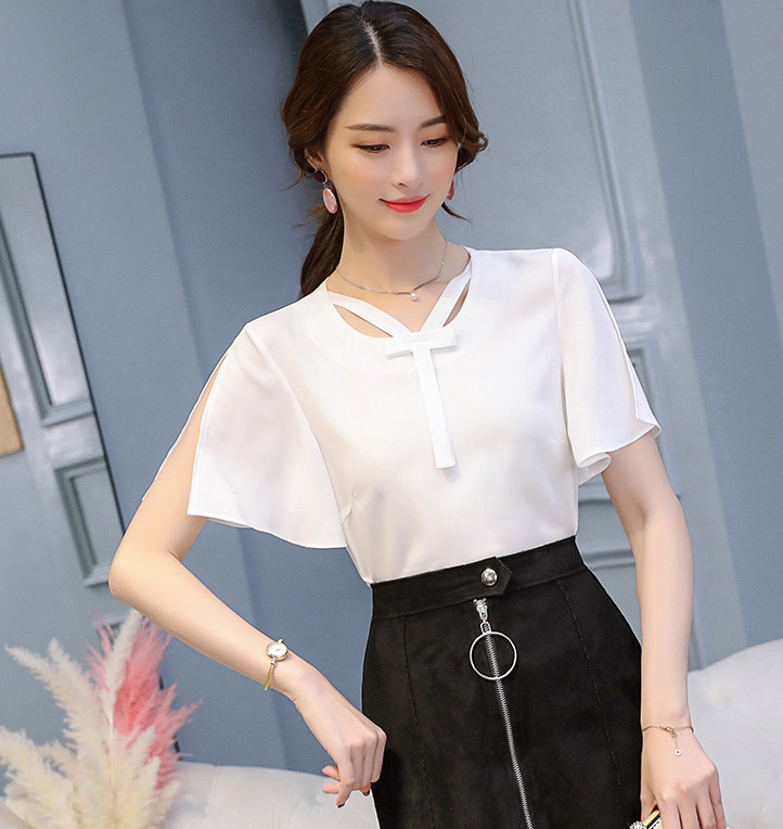 ST-633 Charming Top White