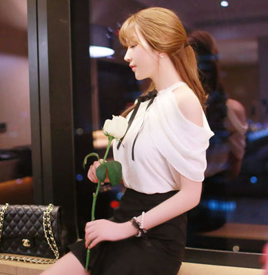 ZL711 Pretty Blouse White