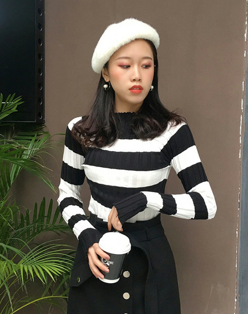 ZL719 Fashion Top Black