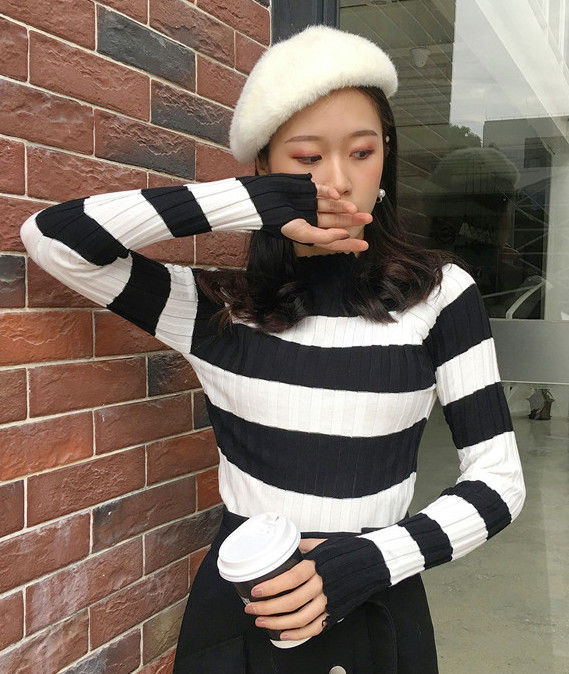 ZL719 Fashion Top Black