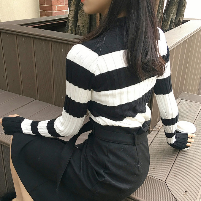 ZL719 Fashion Top Black