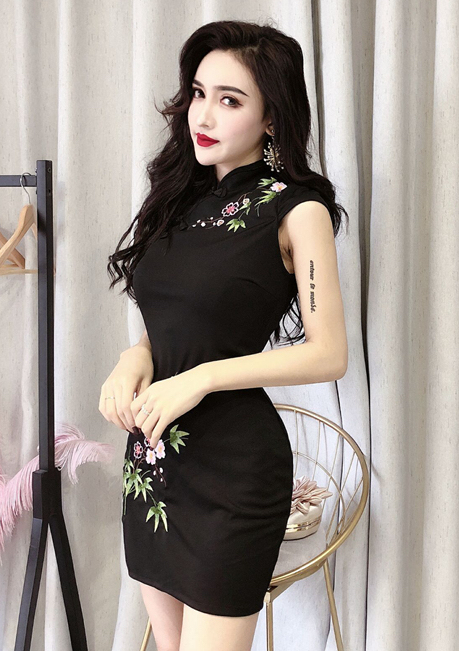 ZL724 Stylish Cheongsam Black