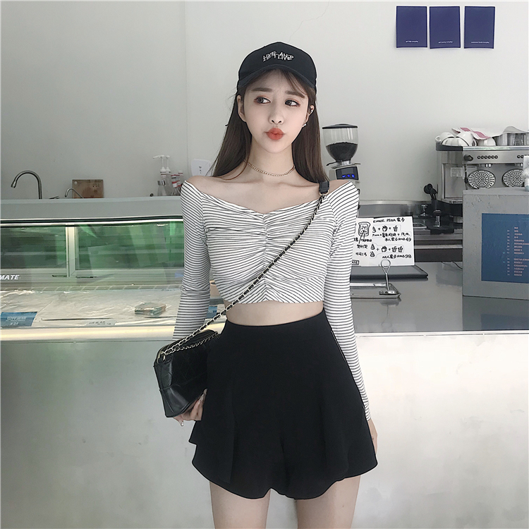FF-129 Casual Off Shoulder Stripe Top White