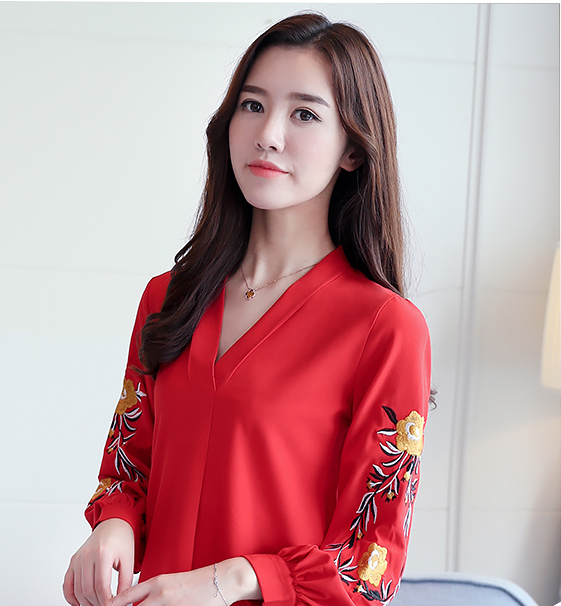 FF-133 Classic Embroidery Top Red