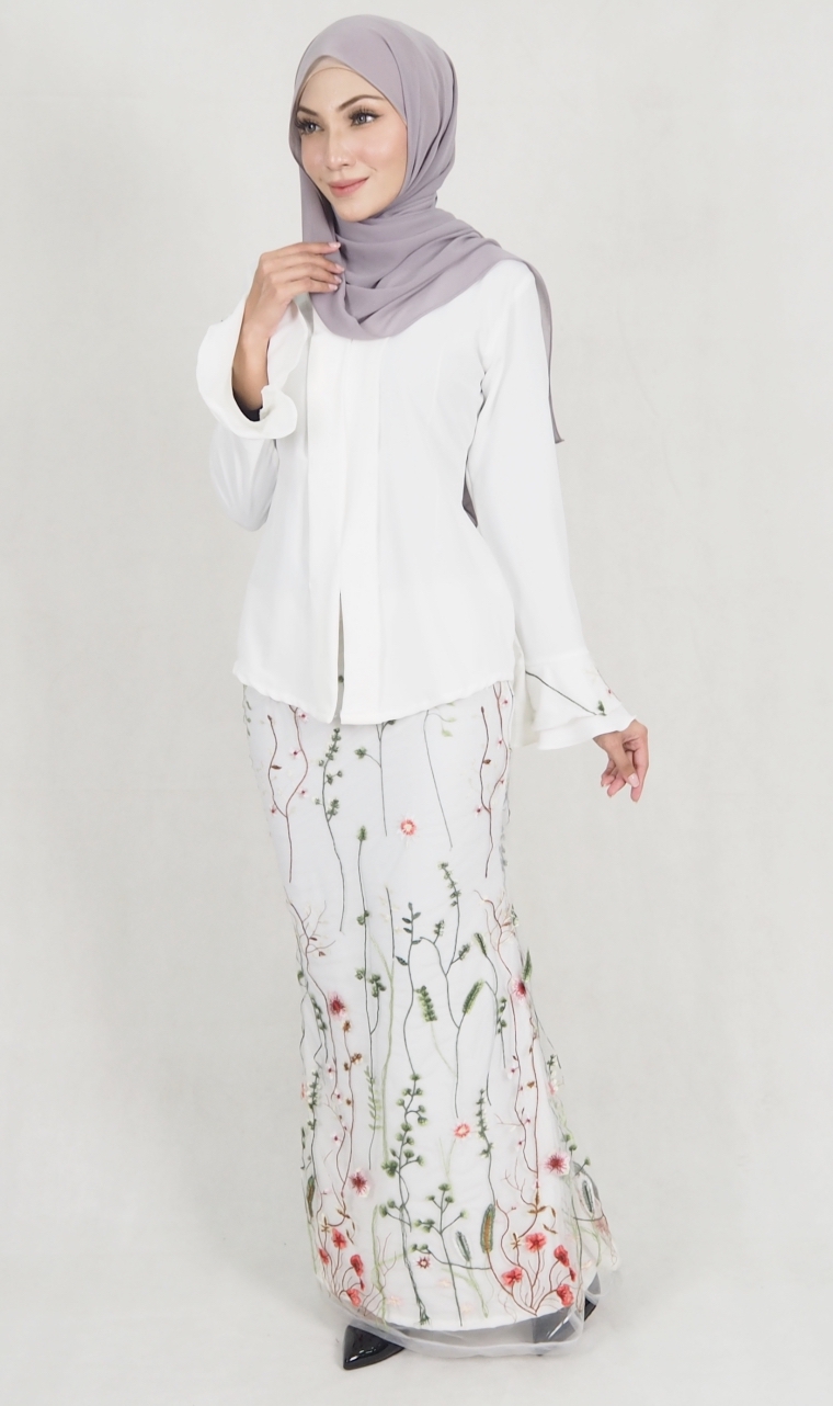 SW5168 Fashion Kebaya White