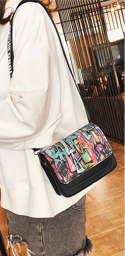 KW80409 STREET ART DESIGN SLING BAG BLACK