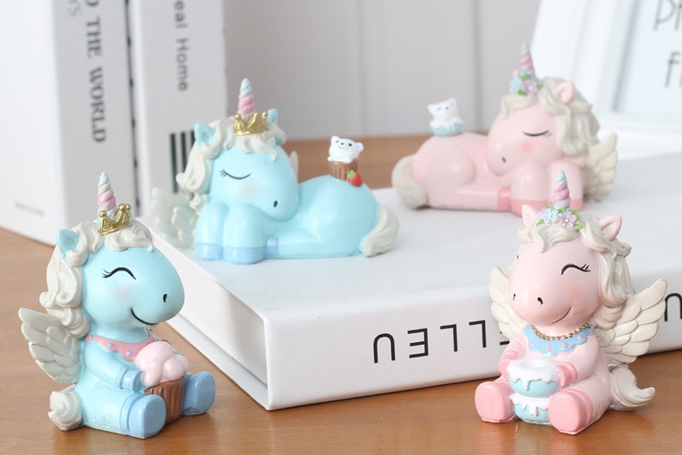 ST-689 Unicorn Decoration Blue