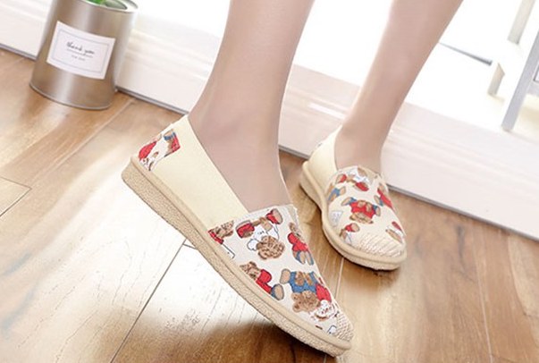 ST-690 Trendy Shoe Bear