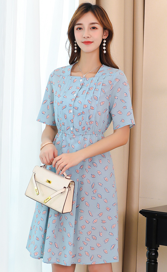ST-695 Lovely Dress Leaf