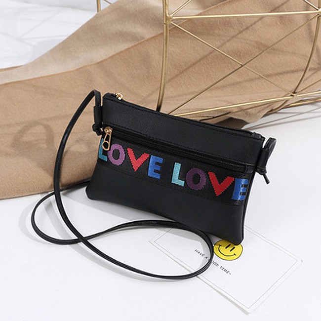 KW80434 CUTE LOVE SLING BAG BLACK